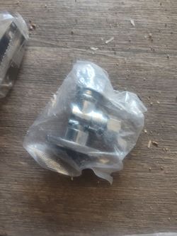 Angle valve
