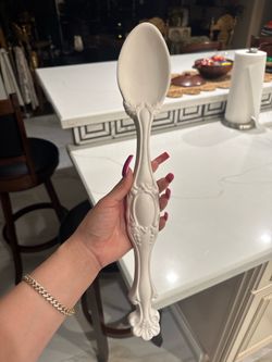Decorative spoon