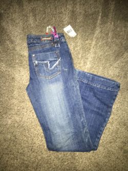 Dollhouse jeans size 11 waist 30 length 31 Brand New