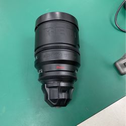 Red Pro 25mm T1.8 Prime Lens PL Mount