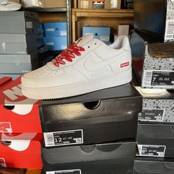 Nike Air Force 1 Low Supreme