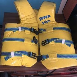 TRC Recreation Super Soft Life Jacket 