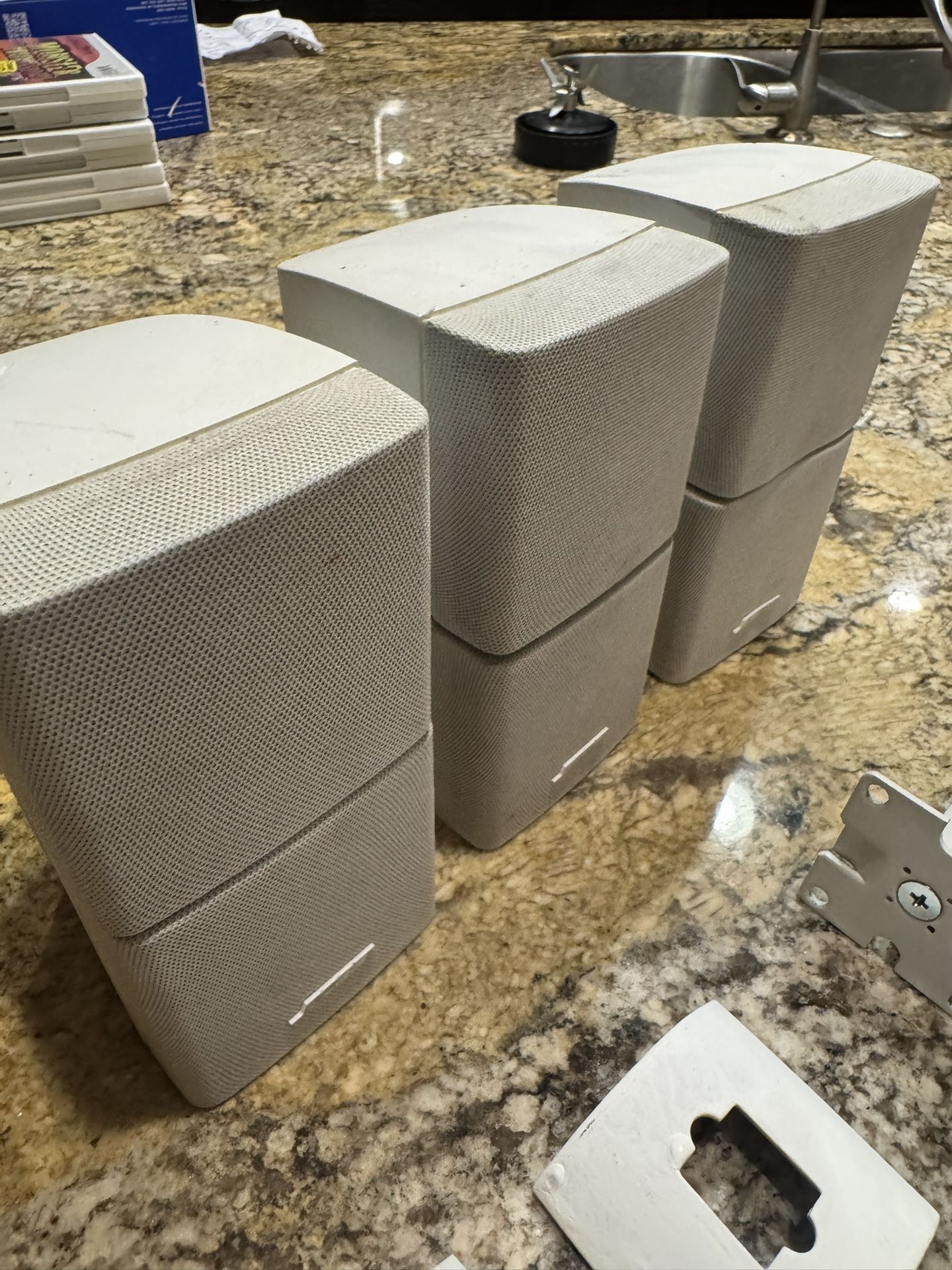 3 X White Bose Double Cube Speakers Sounds Great Bose Sound Great