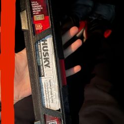 Husky Drive Torque Wrench