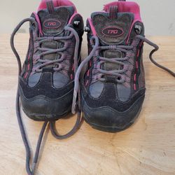 TLO Womens Hiking Shoes Size 5.5