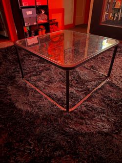 GLASS TABLE $40