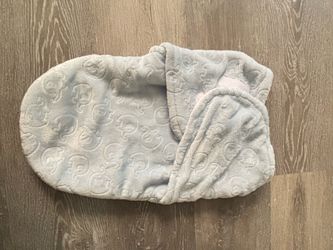 Baby swaddle