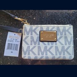 MK wristlet