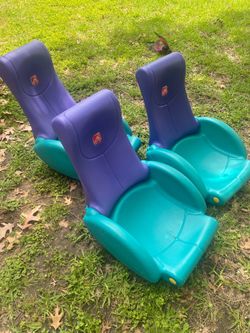 3  vintage Step 2 gaming chairs