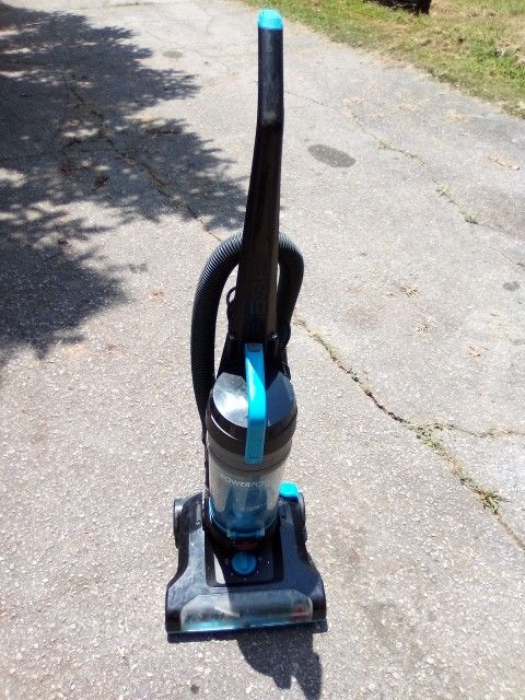 Bissell Bagless Vacuum Cleaner 20.00