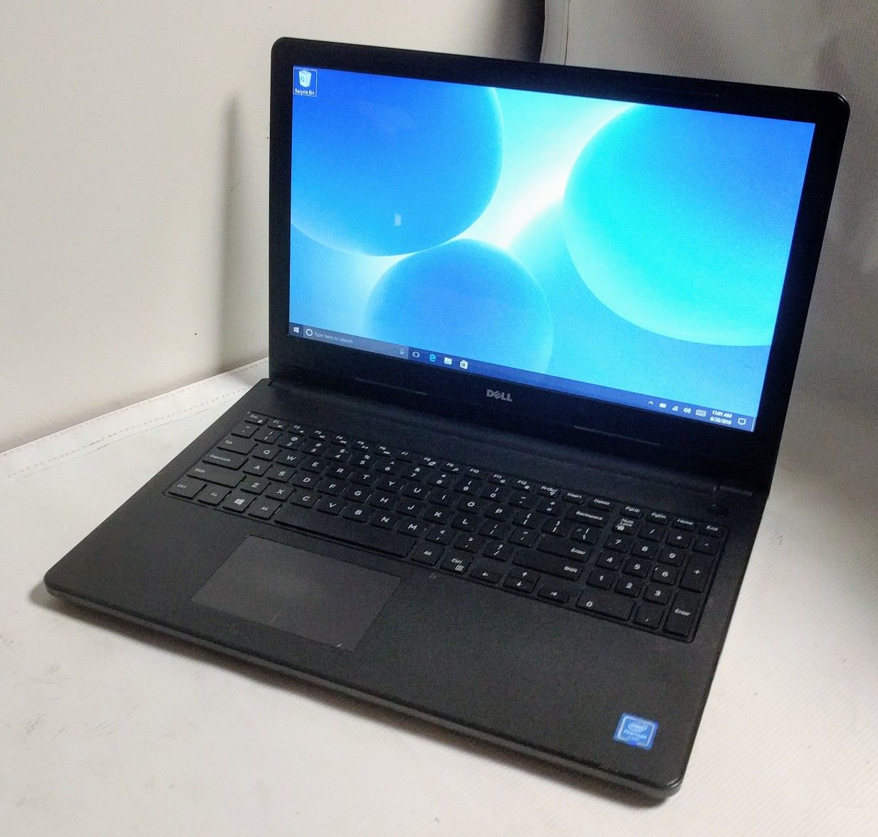 Dell P47F 15.6-Inch Inspiron 15 Laptop, 500GB, 4GB RAM