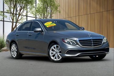 2019 Mercedes-Benz E 300