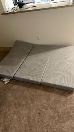 Queen size mattress pad