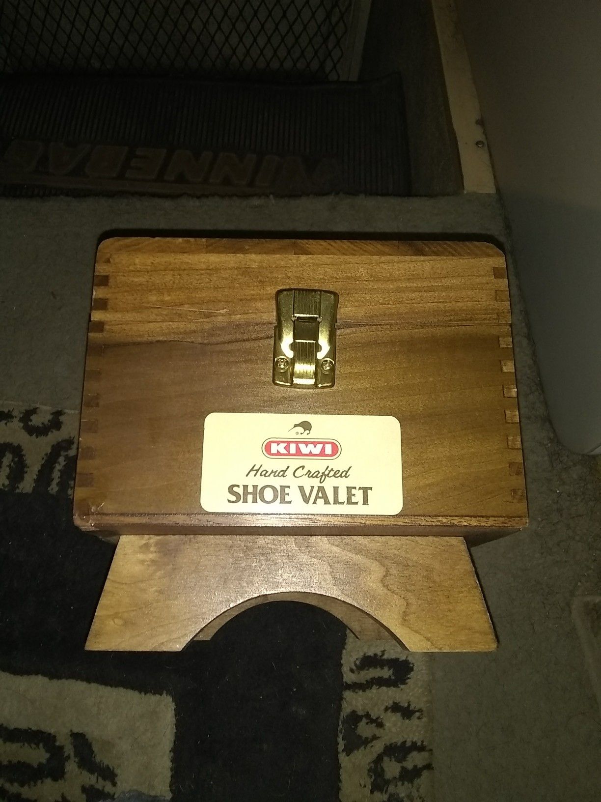 Vintage Kiwi handcrafted Shoe Velet