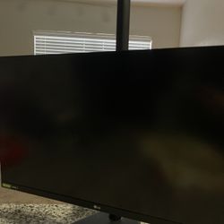 27" UltraGear™ QHD Nano IPS 1ms 144Hz G-SYNC Compatible Gaming Monitor