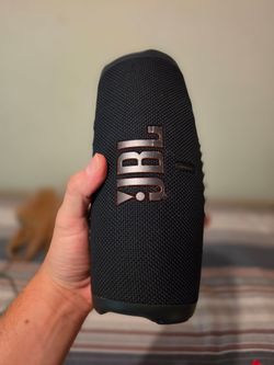 JBL charge 5