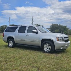2011 Chevrolet Suburban 