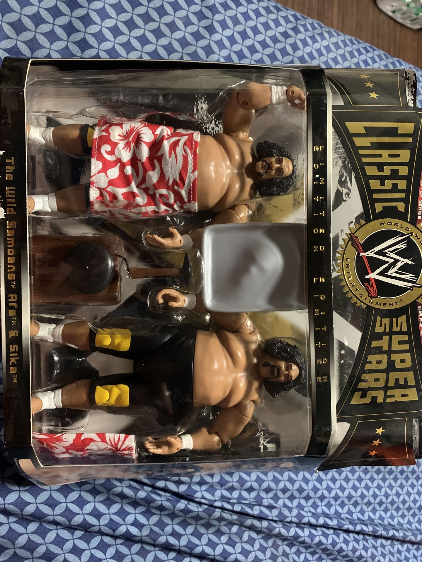 WWE ClassicSuperstars The Wild Samoans Afa & Sika