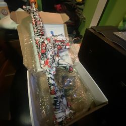 Gel Gun 