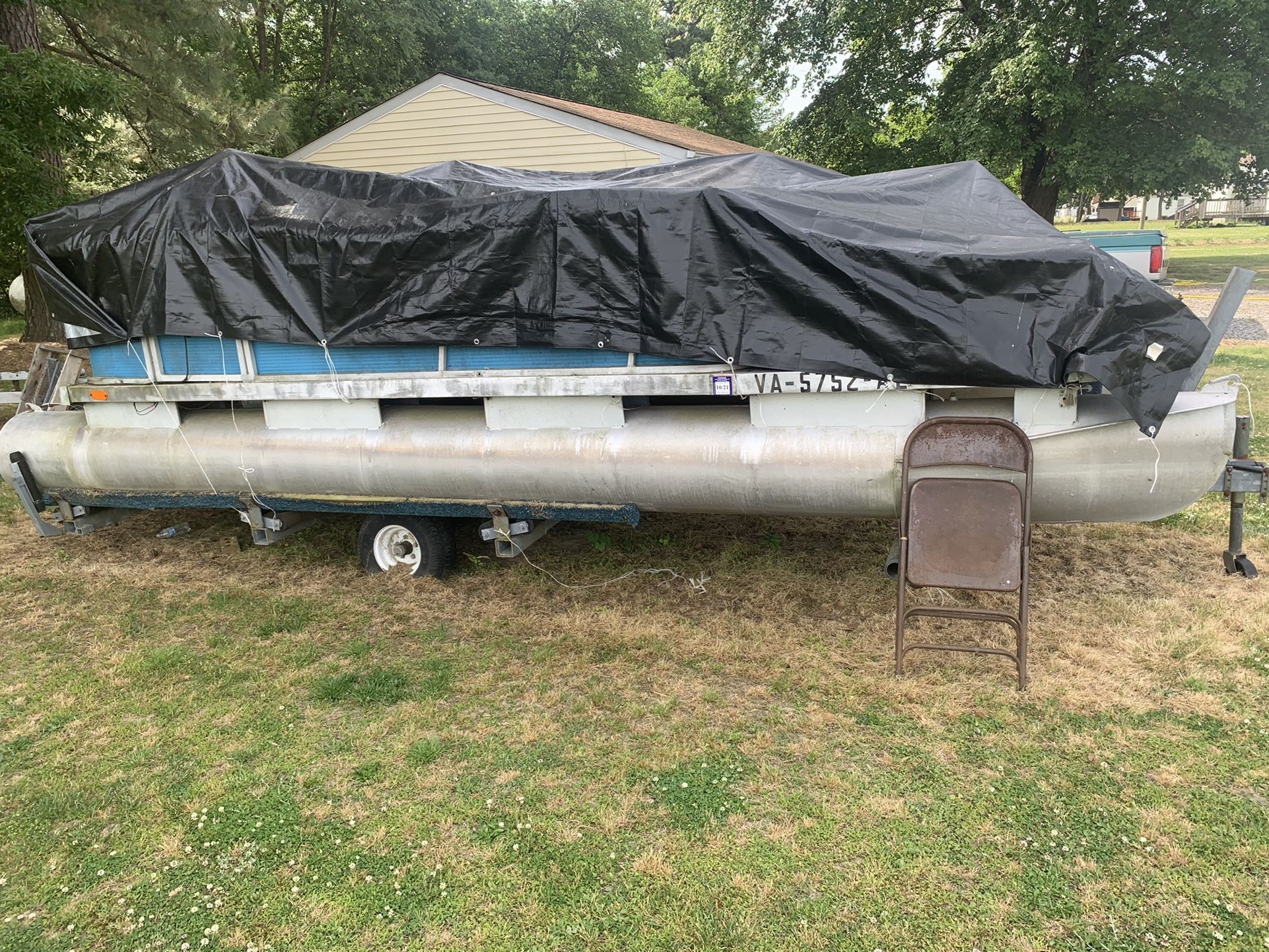 Photo 2000 Pontoon Sport