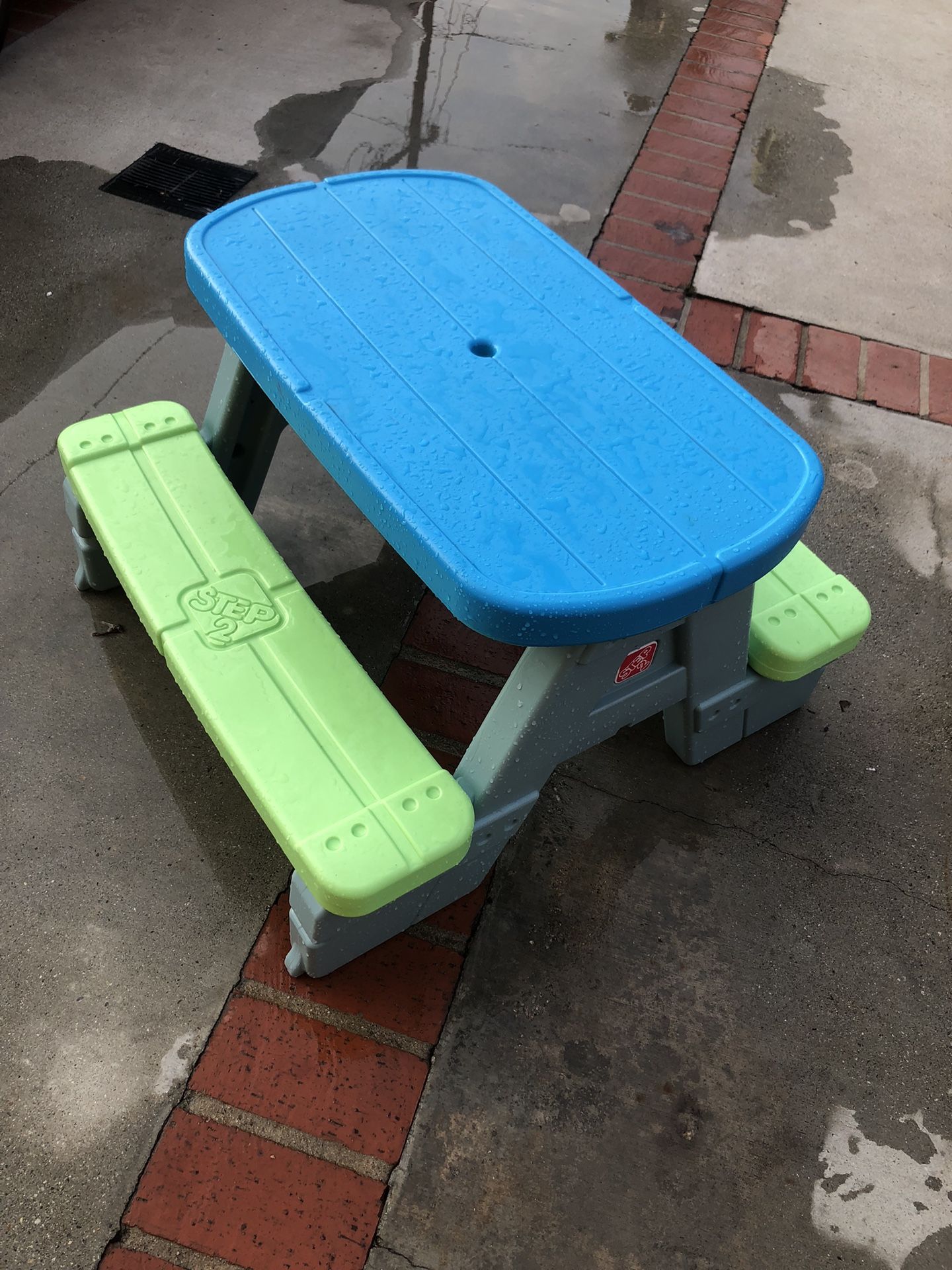 Step 2 Picnic Bench for Sale in Torrance, CA OfferUp