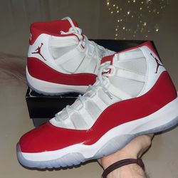 Jordan 11 Cherry