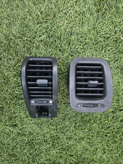 Integra A/C vents  left/right