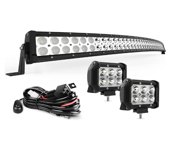 22" Led Bar And Two Pods