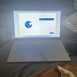 Windows 10 Laptop with chrager