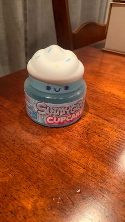 SlimyGloop Cupcake 4oz Each Sensory Toy