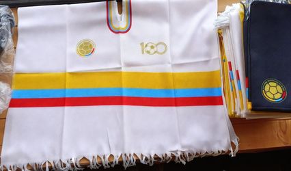 Ponchos y bufandas de Colombia