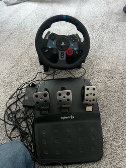 Logitech G29 Racing Wheel and Pedals