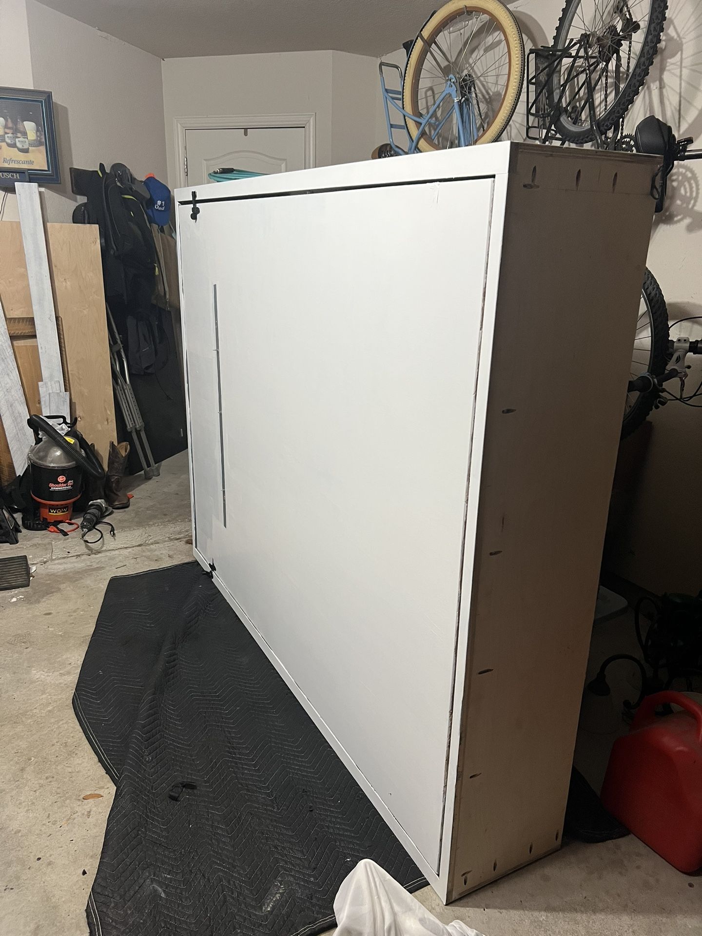 Free Murphy Bed