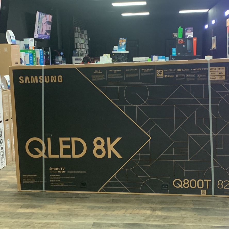 Samsung 82” QLED 8K Smart Tv New