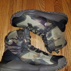 Womens under deals armour camo boots