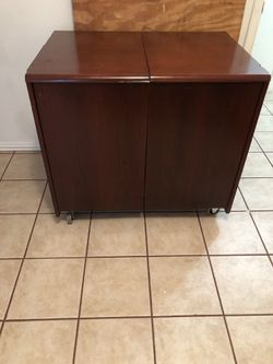 Computer desk with 120v electric lift motor