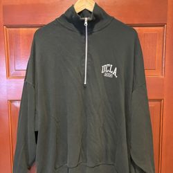 H&M x UCLA Half-Zip Sweatshirt (XXL)