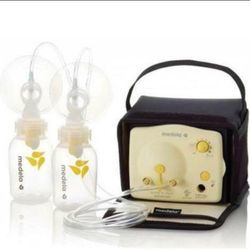 Medela Pumo in style advanced Breast pump double electric breast pump.