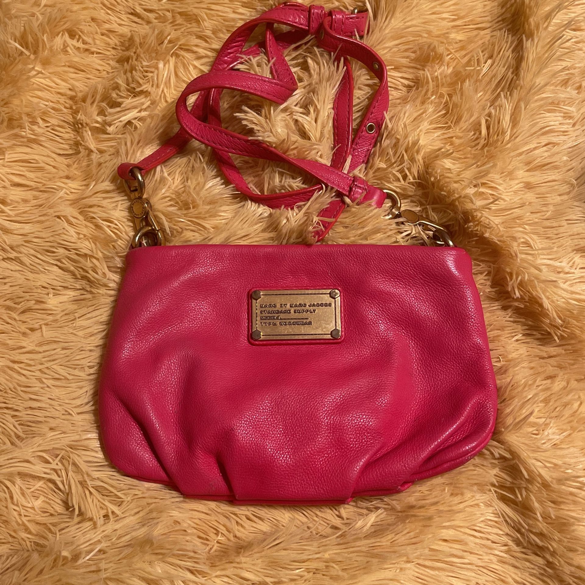 Marc Jacobs Sling Bag