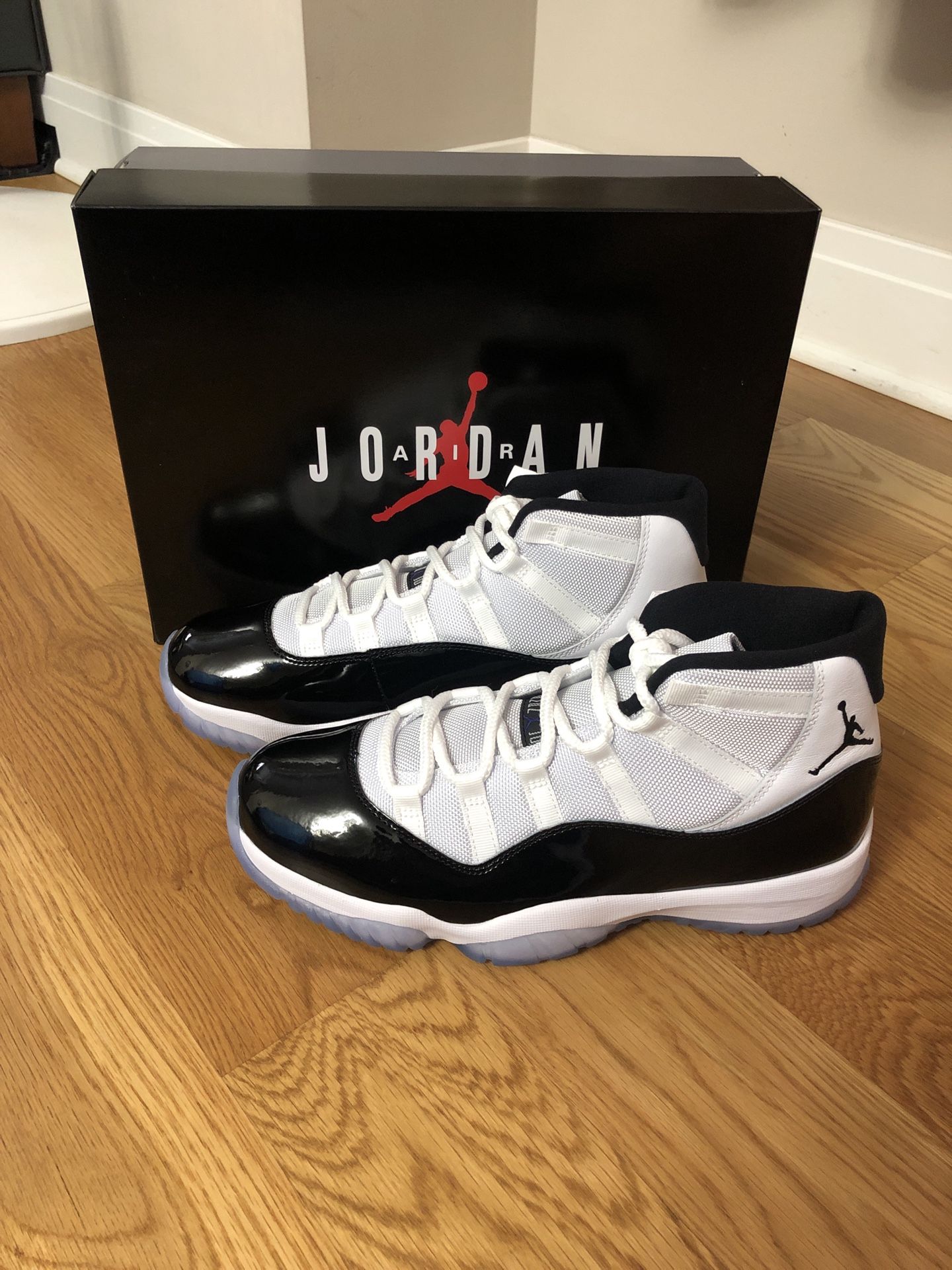 Jordans 11 concord