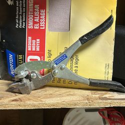 Crane miter cutters backsplash countertop, sheet vinyl cap metal