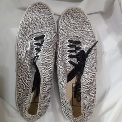 Vans size 10 Women's 8.5 in Men's