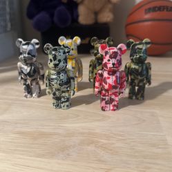 Bape 100% Bearbrick