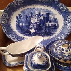 Blue Willow China -  4 Pieces  REDUCED FOR THE HOLIDAYS