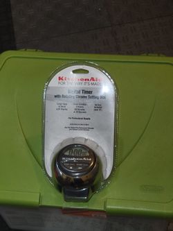 KitchenAid digital timer with rotating chrome setting dial