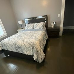 Queen Bedroom set