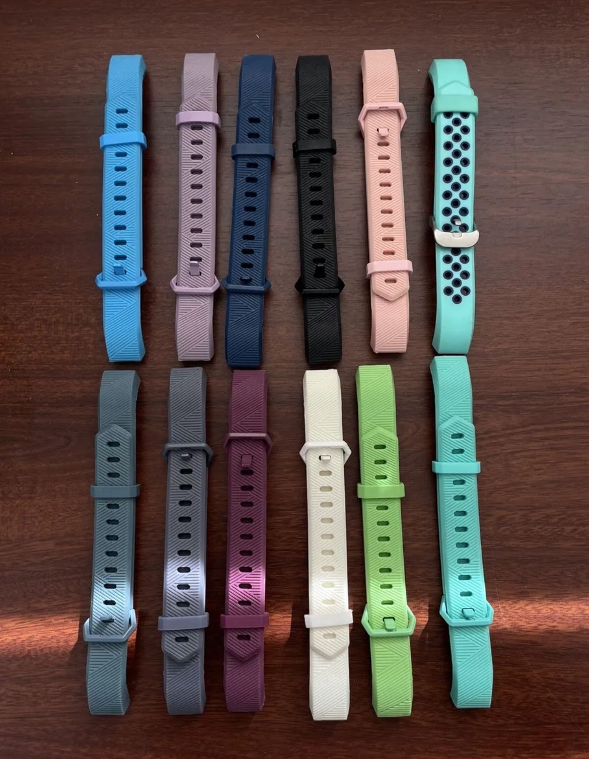 12 PcS  Fitbit Charge 2 Replacement Wrist Band Silicone Bracelet Watch Rate Fit