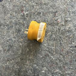 Camco 30a Female -> 15a / 20a Male Adapter 