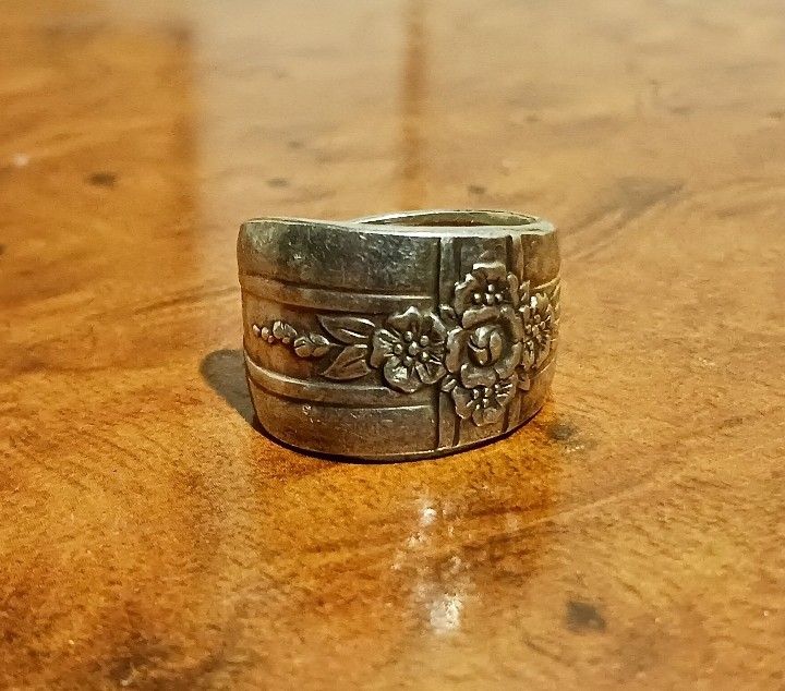 Vintage Spoon Ring for Sale in Desert Hot Springs, CA - OfferUp