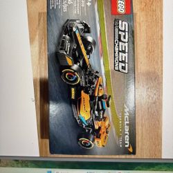 LEGO - Speed Champions - McLaren (245) Pieces